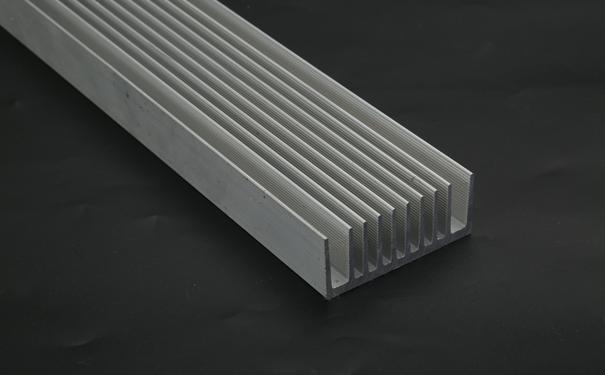 拉絲處理的草莓污视频网站散熱器